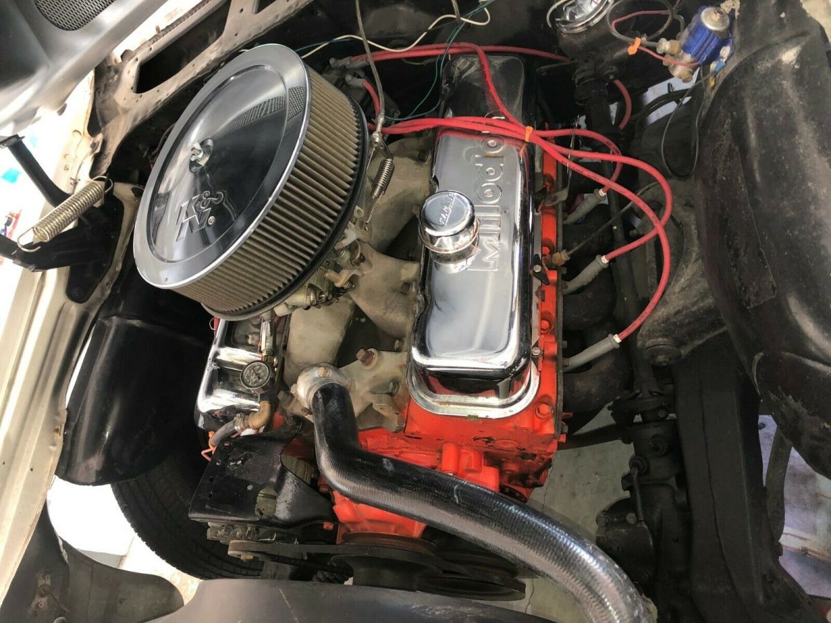 1968 White Chevrolet Chevelle Coupe