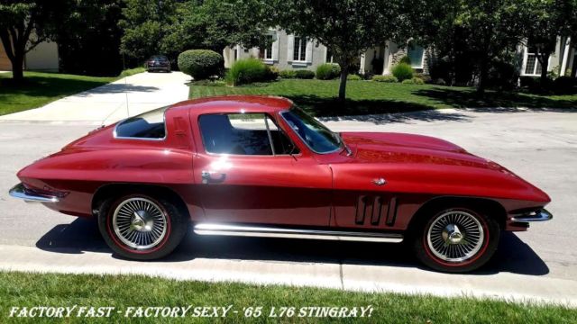 1965 MILANO MAROON Chevrolet Corvette Coupe
