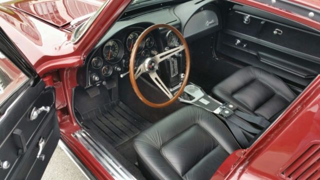 1965 MILANO MAROON Chevrolet Corvette Coupe