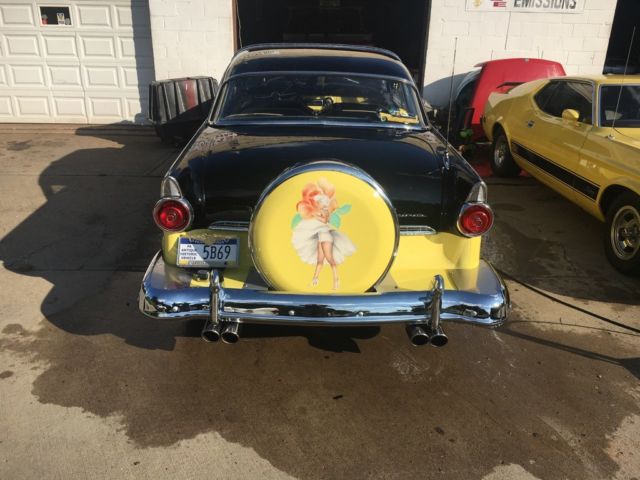 1955 Yellow/black Ford Crown Victoria Coupe