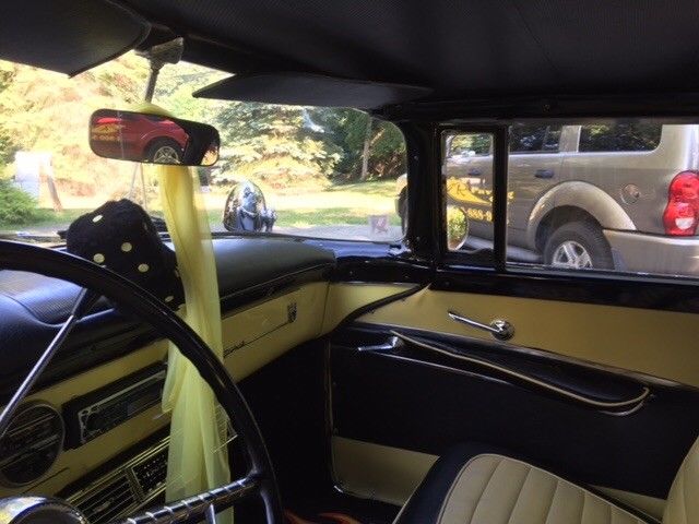 1955 Yellow/black Ford Crown Victoria Coupe