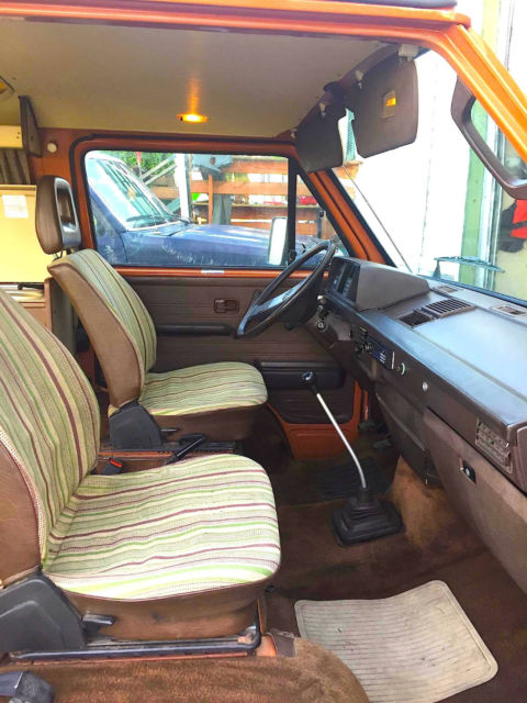 1984 Brown Volkswagen Bus/Vanagon Van Camper