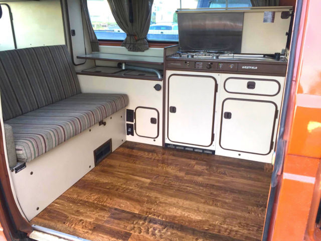 1984 Brown Volkswagen Bus/Vanagon Van Camper