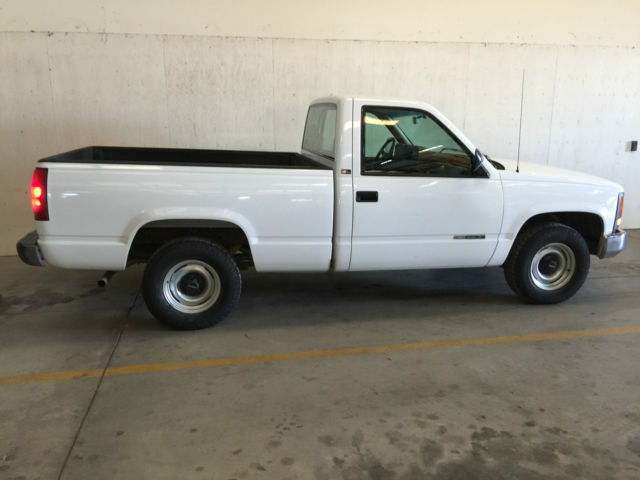 1993 SUMMIT WHITE GMC Sierra 1500