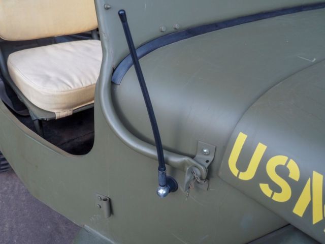 1943 Green Willys Jeep --