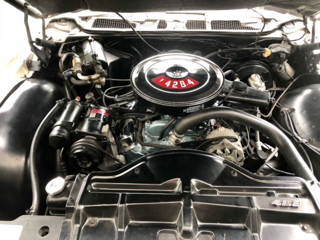 1968 White Pontiac Grand Prix Coupe