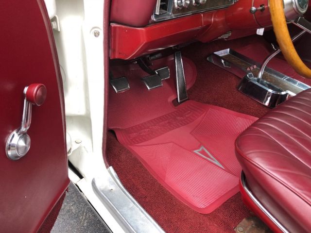 1968 White Pontiac Grand Prix Coupe