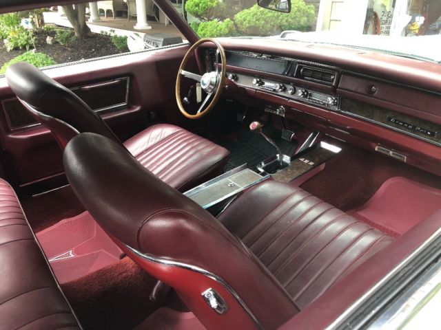 1968 White Pontiac Grand Prix Coupe