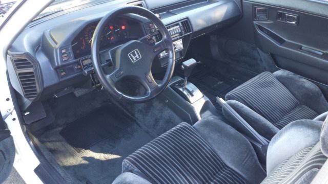 1987 White Honda Prelude Coupe