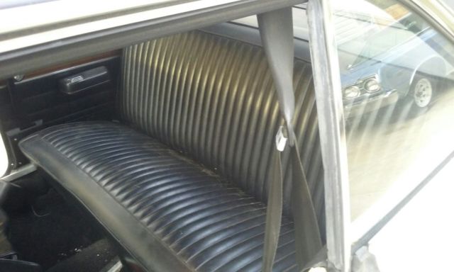 1975 White Plymouth Valiant Coupe