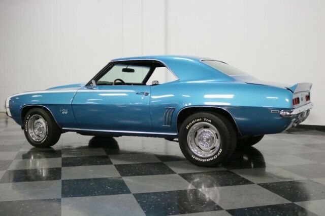 1969 Blue Chevrolet Camaro Coupe