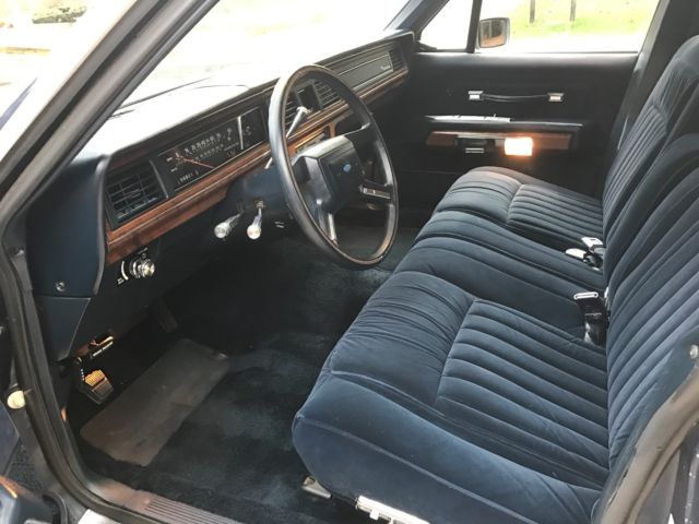 1988 Blue Ford Crown Victoria Sedan