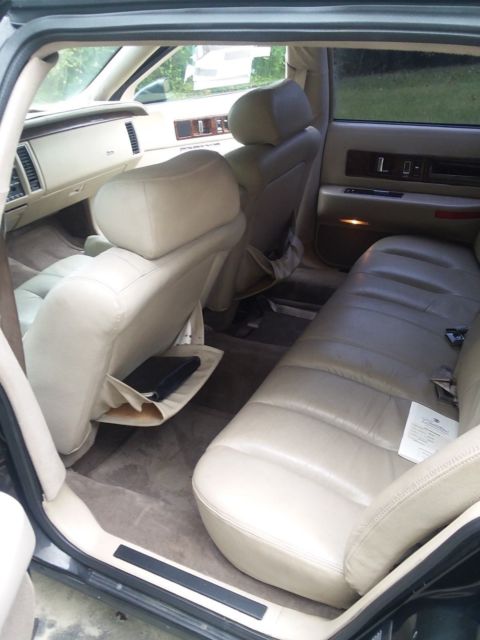 1993 Black Cadillac Fleetwood Sedan