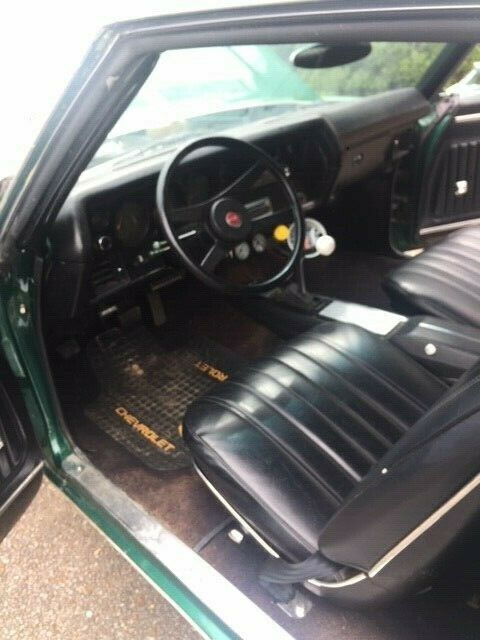 1970 Green Chevrolet Monte Carlo