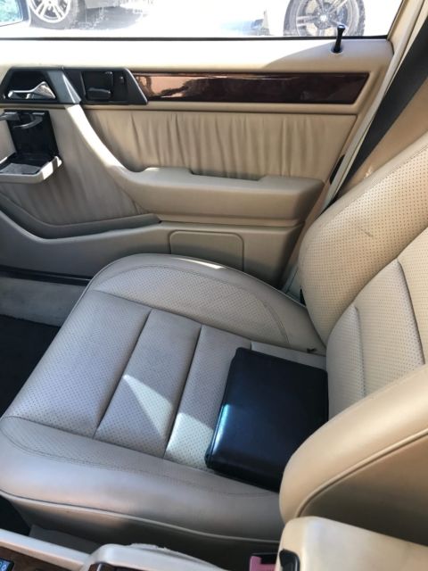 1994 Smoked Silver Mercedes-Benz 500-Series Sedan