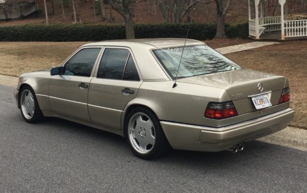 1994 Smoked Silver Mercedes-Benz 500-Series Sedan