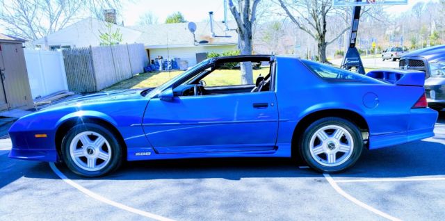 1991 Blue Chevrolet Camaro