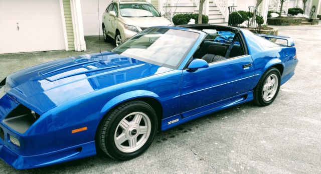 1991 Blue Chevrolet Camaro