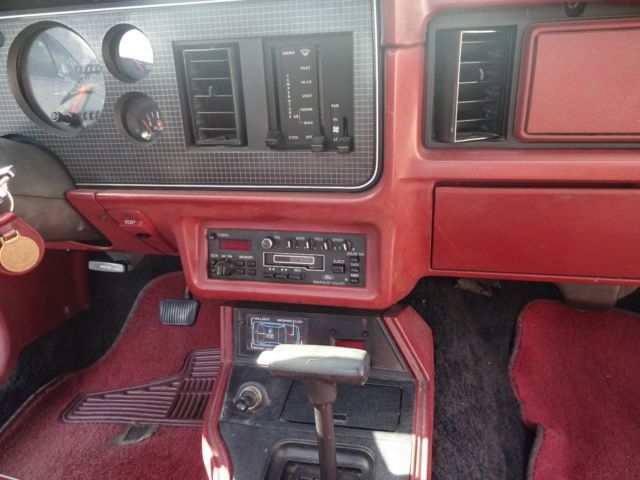 1984 White Ford Mustang Convertible