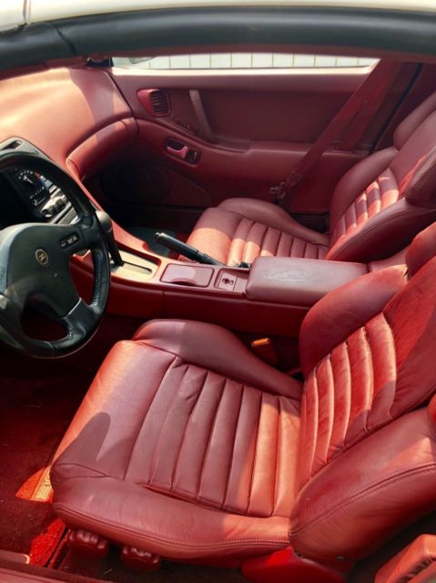 1990 White Nissan 300ZX Coupe