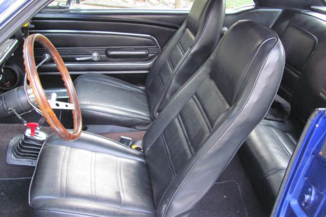 1967 Blue Ford Mustang