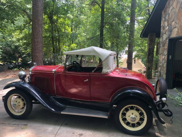 1930 RED/BLACK Ford Model A Convertible