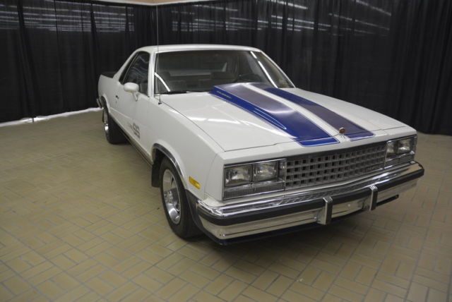 1984 White Chevrolet El Camino Pickup (Truck)