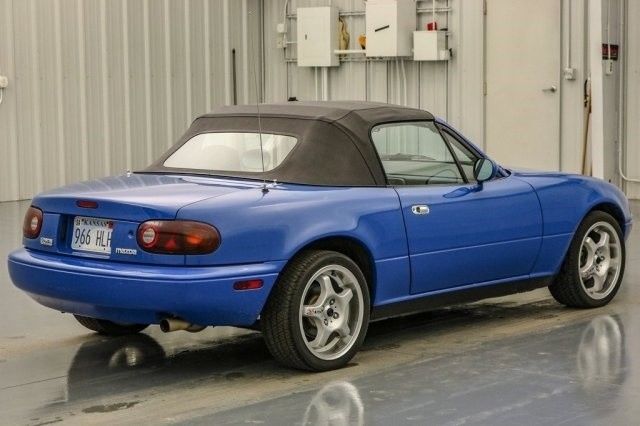 1990 Blue Mazda MX-5 Miata Convertible