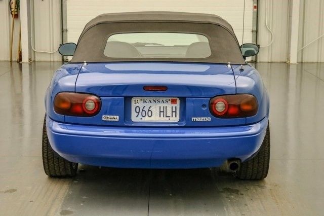1990 Blue Mazda MX-5 Miata Convertible