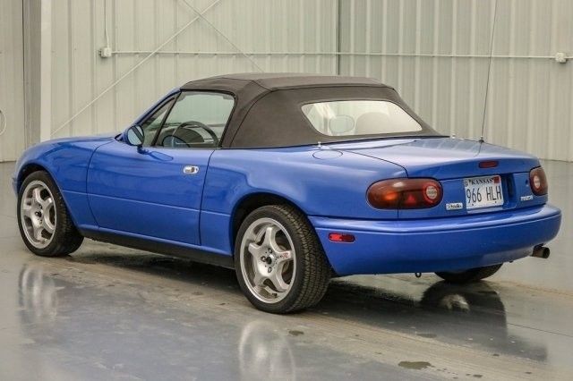1990 Blue Mazda MX-5 Miata Convertible