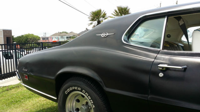 1970 Black Ford Thunderbird 2 door coupe