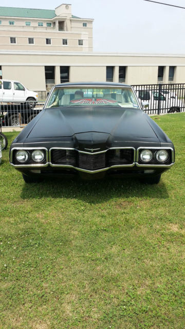 1970 Black Ford Thunderbird 2 door coupe