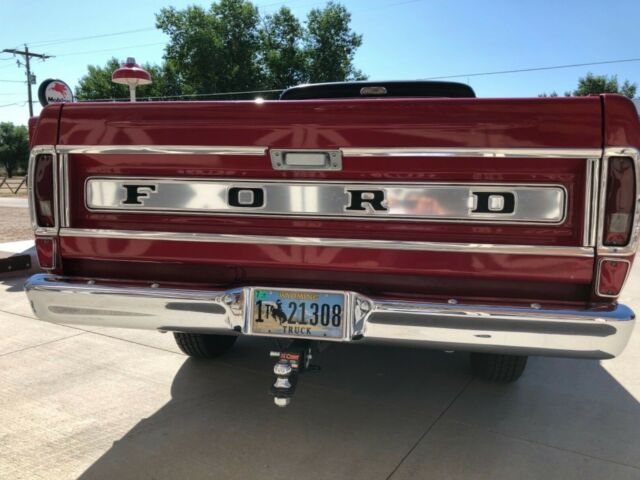 1969 Red Ford F-100
