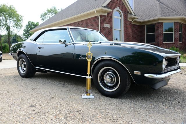 1968 Deep Green Chevrolet Camaro coupe