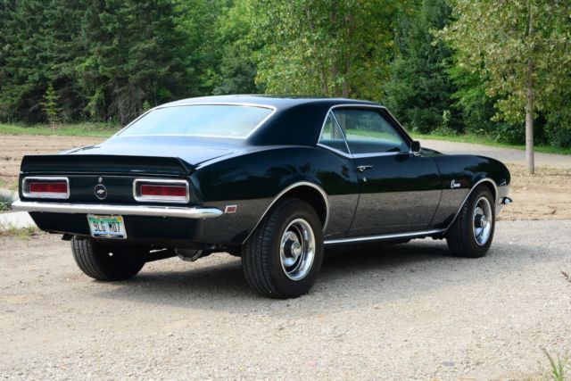 1968 Deep Green Chevrolet Camaro coupe