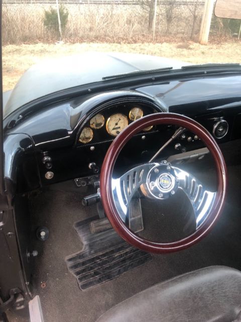 1956 Black Ford F-100 Cab & Chassis