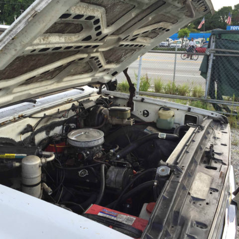 1984 Whiye Chevrolet C/K Pickup 1500 Standard Cab Pickup