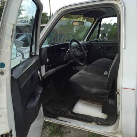 1984 Whiye Chevrolet C/K Pickup 1500 Standard Cab Pickup