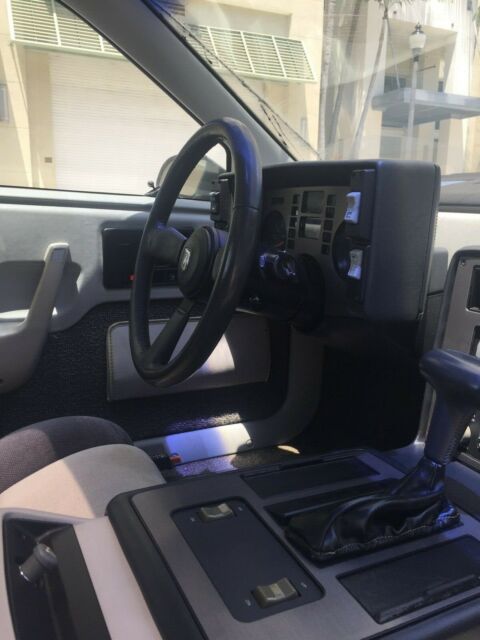 1985 White Pontiac Fiero Coupe