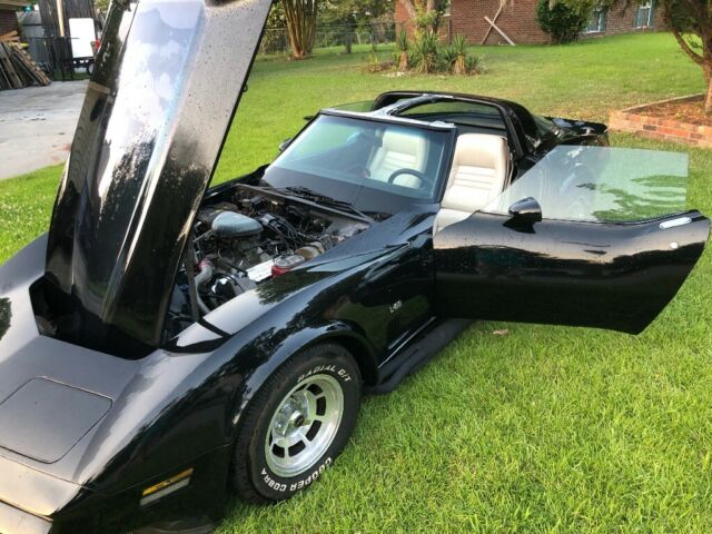 1980 Black Chevrolet Corvette Coupe