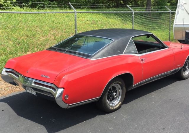 1968 Red Buick Riviera Coupe