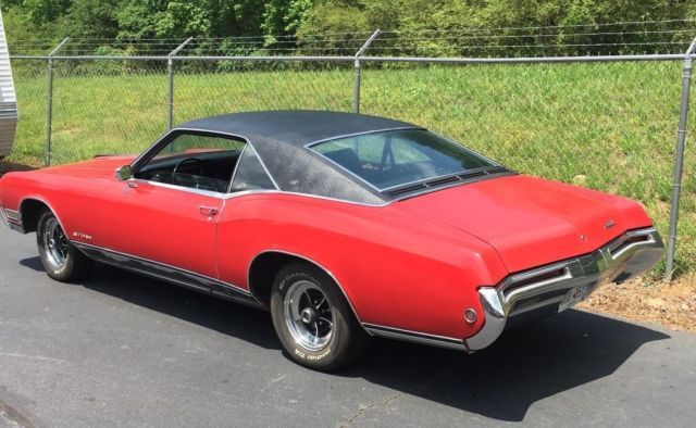1968 Red Buick Riviera Coupe