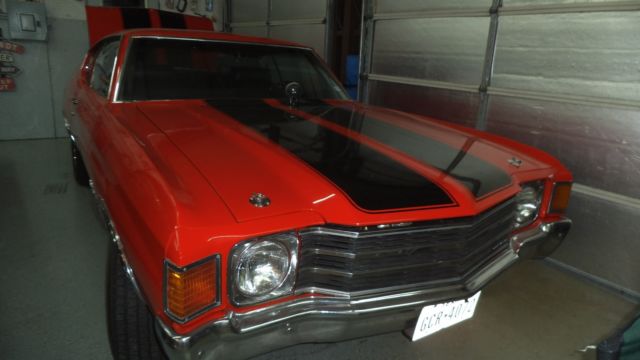 1972 Red Chevrolet Chevelle 2 dr hardtop
