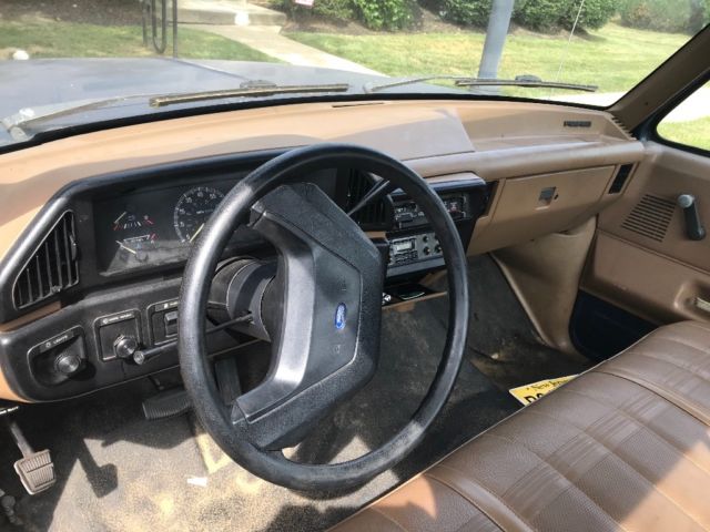 1987 Blue Ford F-150 Standard Cab Pickup