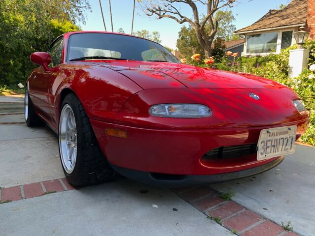 1993 Red Mazda MX-5 Miata Convertible