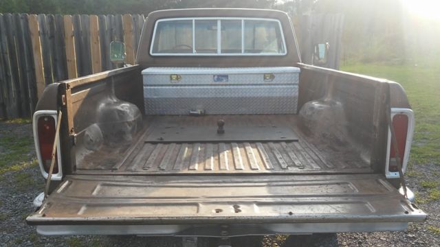 1965 Blue Ford F-250