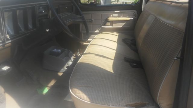 1965 Blue Ford F-250