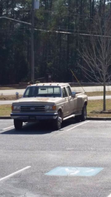 1989 Tan Ford F-350 Crew Cab Pickup