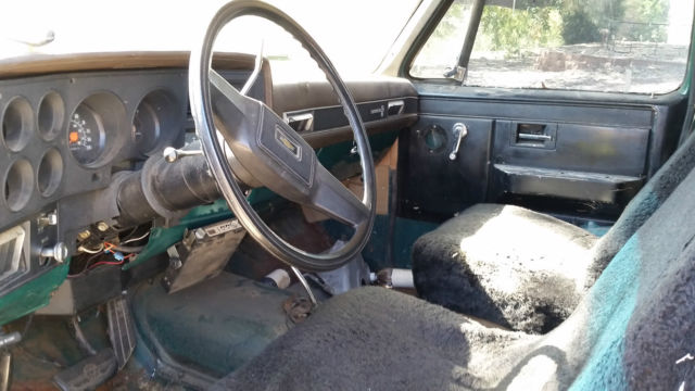 1981 green Chevrolet Blazer