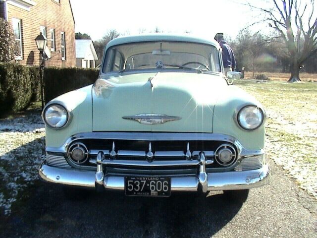 1953 LIGHT GREEN Chevrolet Bel Air/150/210 4 DOOR